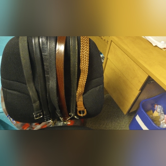 7 Assorted Belts Size 36-40 - Picture 3 of 4